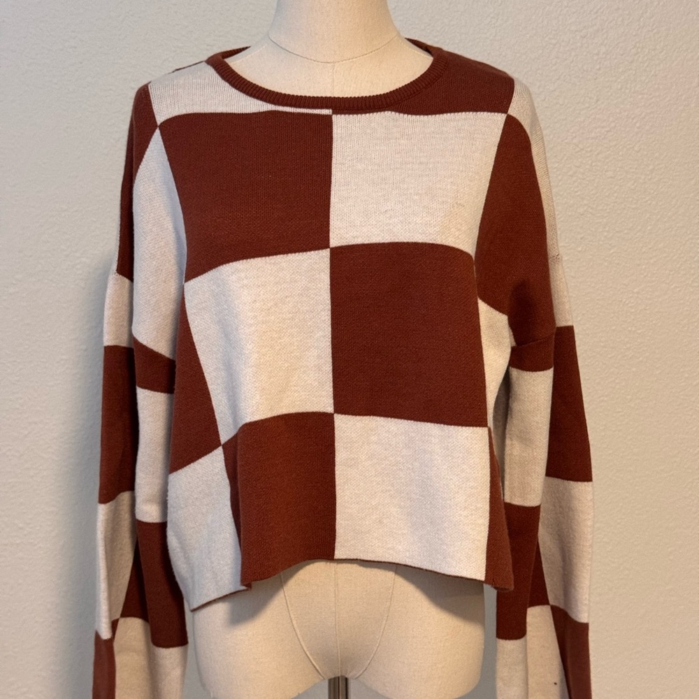 Checkered Crew Neck Sweater
